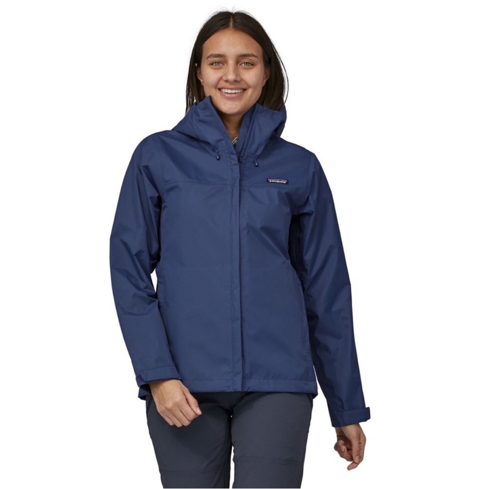 Patagonia Women’s Raincoat Sz S (Navy, Granite Crest)